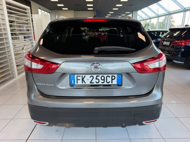 Nissan Qashqai 1.5 dCi N-Connecta - foto 3 di 4