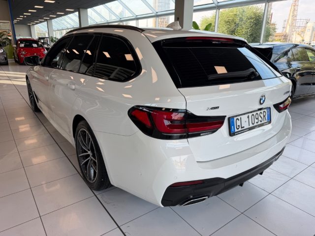 BMW 520 d 48V xDrive Touring Msport auto - foto 2 di 4