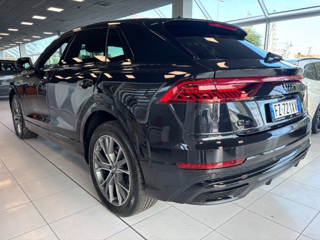 Audi Q8 50 TDI 286 CV quattro tiptronic Sport - foto 2 di 4