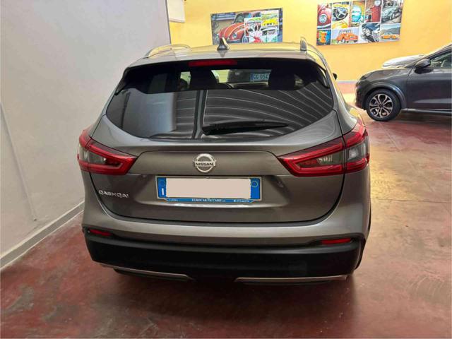 Nissan Qashqai 1.5 dCi 115 CV N-Connecta - foto 2 di 4