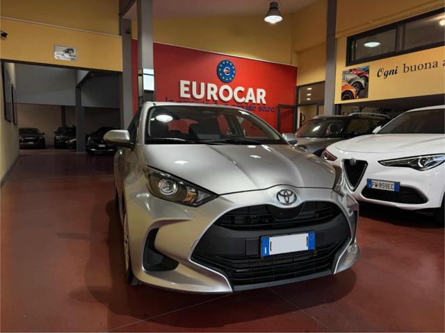 Toyota Yaris 1.5 Hybrid 5 porte Active usato a LATINA