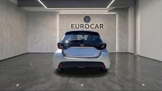 Toyota Yaris 1.5 Hybrid 5 porte Active - foto 4 di 4