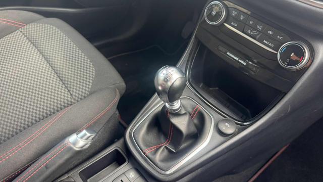 Ford Puma 1.0 EcoBoost Hybrid 125 CV S&S aut. ST-Line, del 2023, 29.000 km, in vendita a Latina (LT)