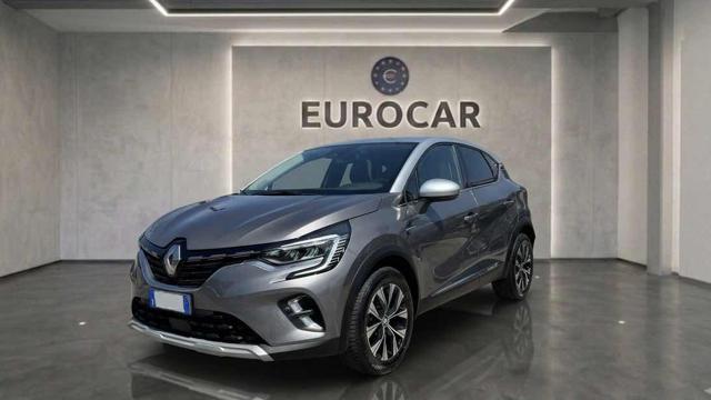 Renault Captur TCe 90 CV Techno usato a LATINA