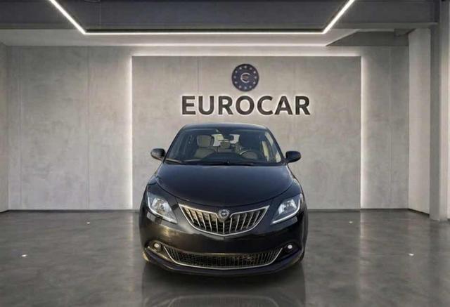 Lancia Ypsilon 1.0 FireFly 5 porte S&S Hybrid Gold - foto 3 di 4