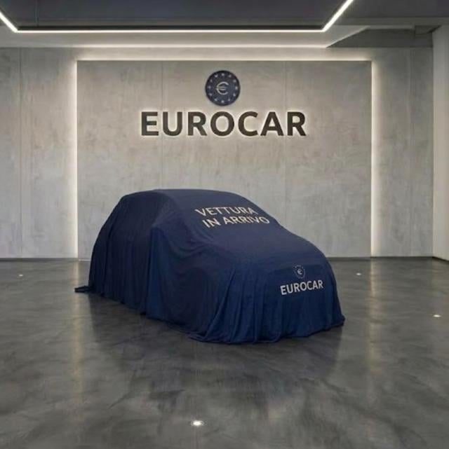 Volkswagen T-Roc 1.5 TSI ACT DSG R-Line hybrid, del 2026, in vendita a Latina (LT)