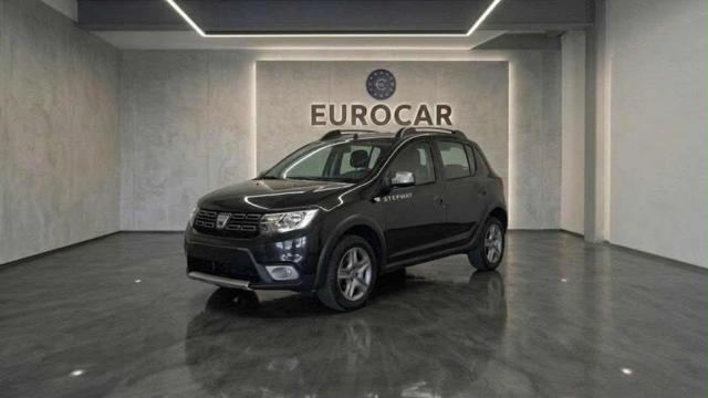 Dacia Sandero Stepway 0.9 TCe 90 CV, del 2019, 92.047 km, in vendita a Latina (LT)