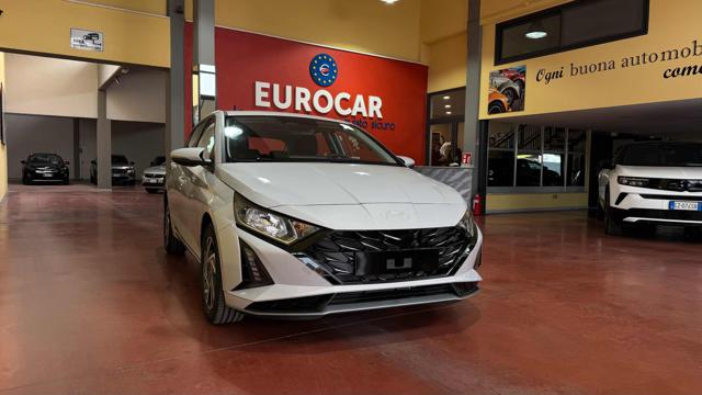Hyundai i20 1.2 MPI Connectline aut km 0 a LATINA