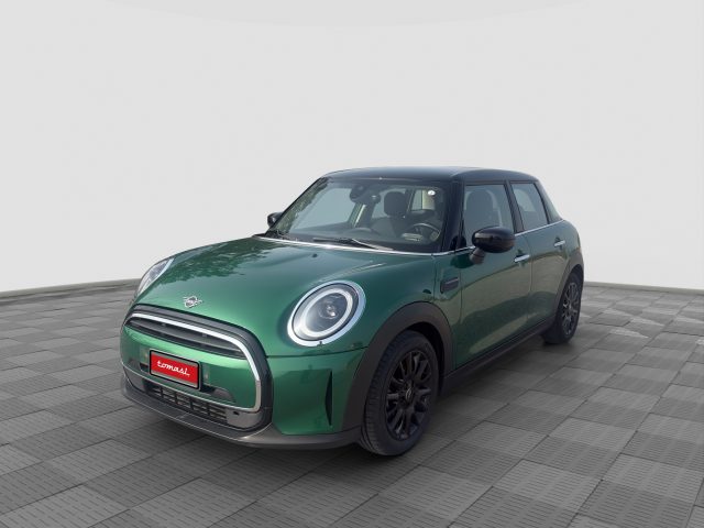MINI Mini 5 Porte 1.5 Cooper Classic 5 porte, del 2023, 59.084 km, in vendita a Verona (VR)