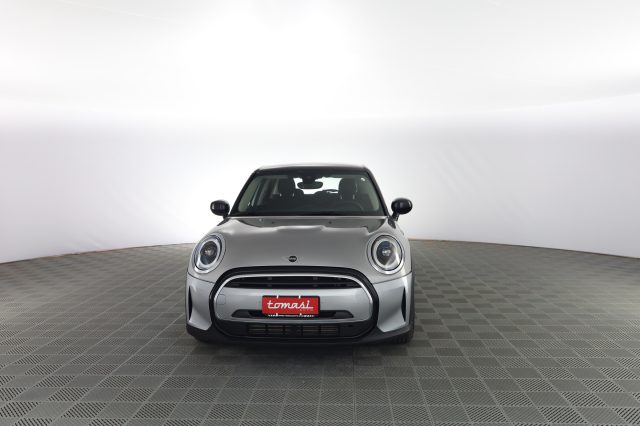 MINI Mini 5 Porte 1.5 Cooper Classic 5 porte, del 2023, 62.903 km, in vendita a Verona (VR)