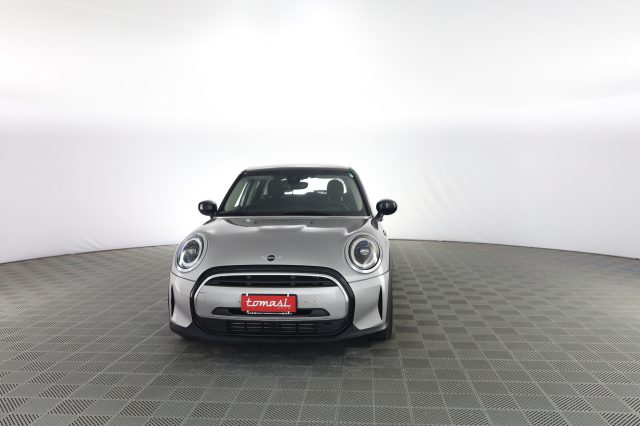 MINI Mini 5 Porte 1.5 Cooper Classic 5 porte, del 2023, 63.290 km, in vendita a Verona (VR)