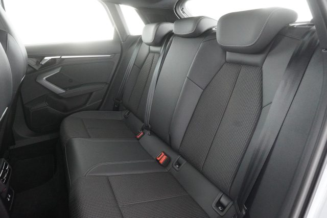 Audi A3 A3 allstreet TFSI 110 kW S tronic Identity Contras - foto 3 di 4