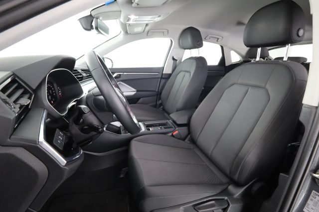 Audi Q3 Q3 SPB 35 TDI S tronic Business Plus - foto 2 di 4