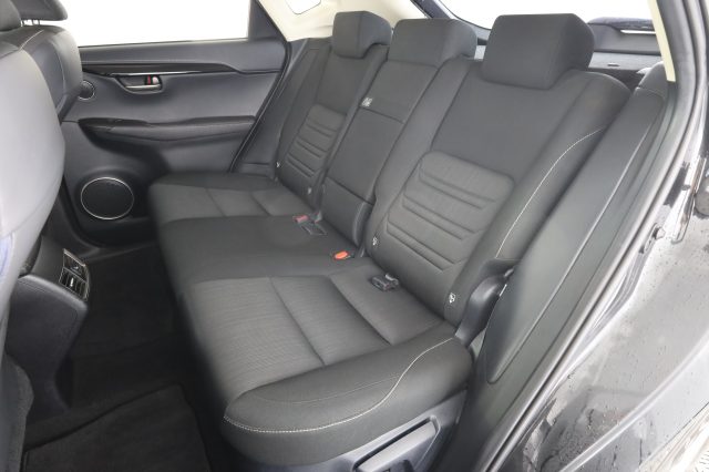 Lexus Other NX NX Hybrid 4WD Executive - foto 3 di 4