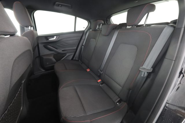 Ford Focus Focus 1.5 EcoBlue 120 CV automatico 5p. ST-Line - foto 3 di 4