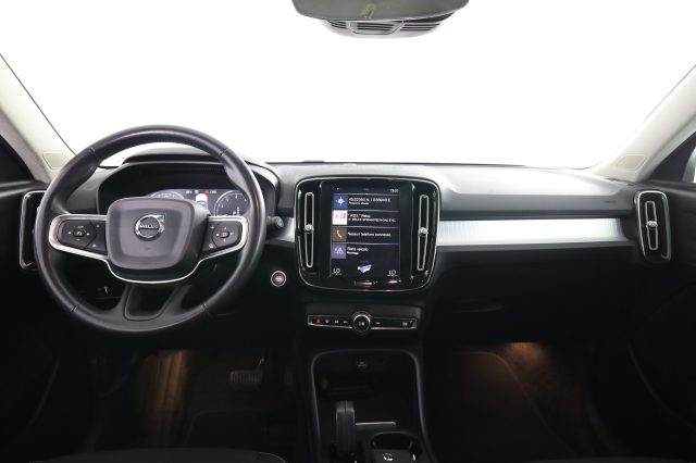 Volvo XC40 XC40 T4 AWD Geartronic Momentum - foto 4 di 4