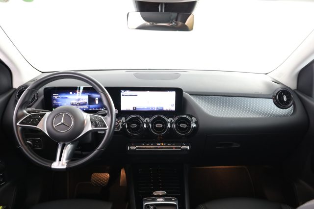 Mercedes-Benz CLA sse B B 180 d Automatic Advanced - foto 4 di 4