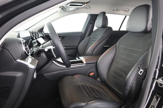 Mercedes-Benz CLA sse C C 300 e Plug-in hybrid S.W. Premium - foto 2 di 4