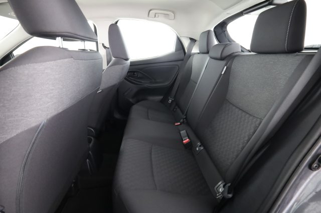 Toyota Yaris Yaris 1.0 5 porte Business - foto 3 di 4
