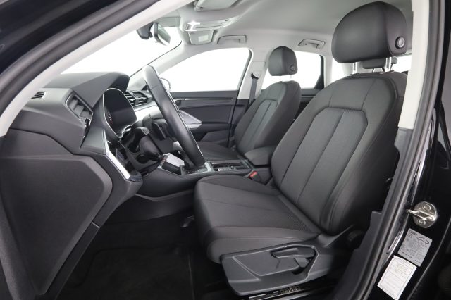 Audi Q3 Q3 35 TDI S tronic Business - foto 2 di 4