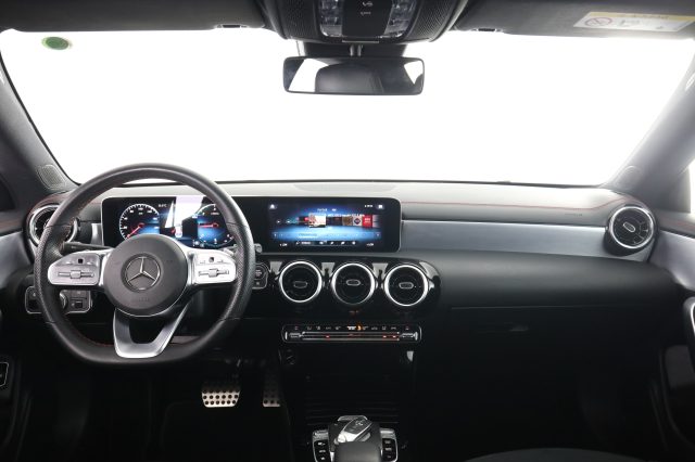 Mercedes-Benz CLA sse Coupé 180 d Automatic Coupe' PREMIUM - foto 4 di 4
