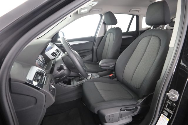 BMW X1 X1 sDrive18d BUSINESS ADVANTAGE - foto 2 di 4