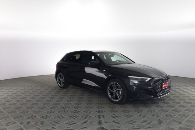 Audi A3 A3 SPB 30 TFSI S tronic S line edition - foto 2 di 4