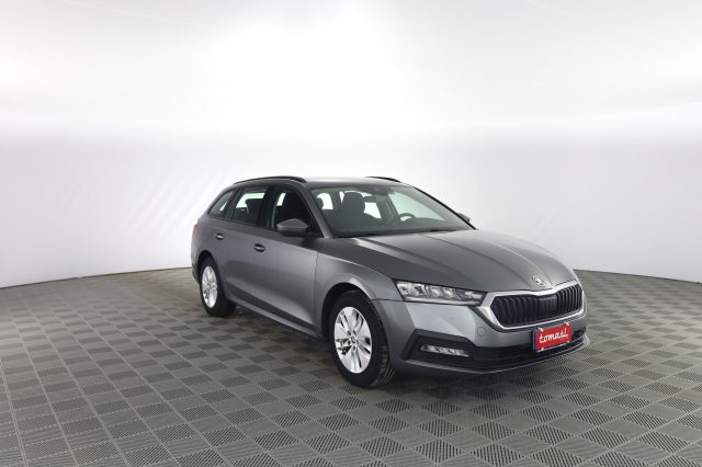 Skoda Octavia Octavia 2.0 TDI EVO SCR DSG Wagon Executive - foto 2 di 4