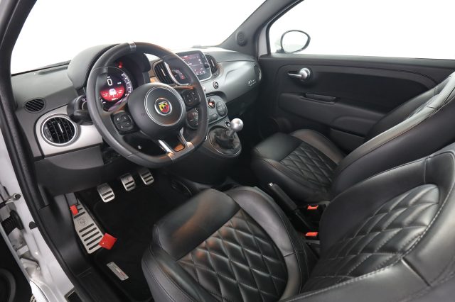 Abarth 595C 595 C 1.4 Turbo T-Jet 165 CV Turismo - foto 2 di 4