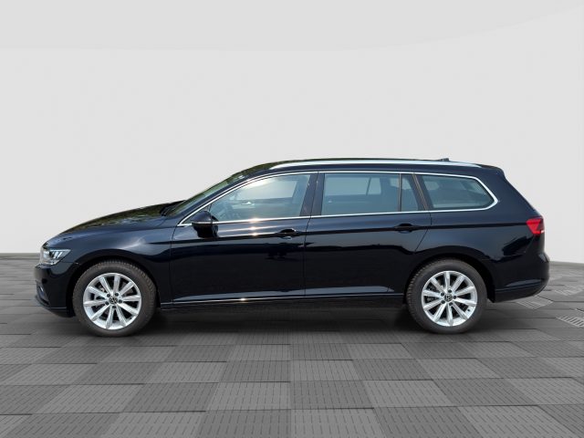 Volkswagen Passat Passat Variant 2.0 TDI SCR EVO DSG Business BMT - foto 2 di 4