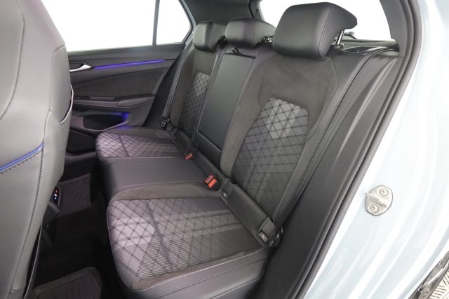 Volkswagen Golf Golf 2.0 TDI 150 CV DSG SCR R-Line Plus - foto 3 di 4