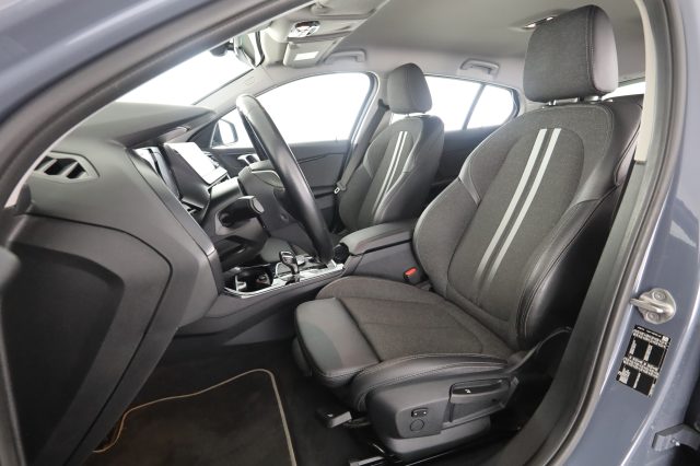 BMW 116 Serie 1 d 5p. Sport - foto 2 di 4