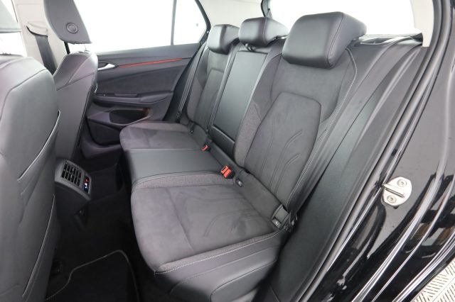 Volkswagen Golf Golf 2.0 TDI 150 CV DSG SCR Style - foto 3 di 4