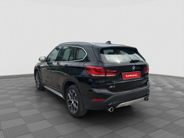 BMW X1 X1 sDrive18d XLINE - foto 3 di 4
