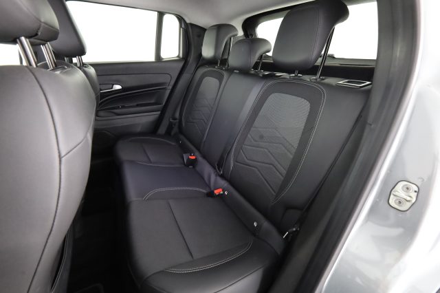 Jeep Avenger Avenger 1.2 Turbo 100 CV Summit - foto 3 di 4
