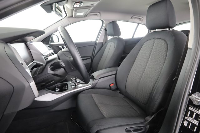 BMW 116 Serie 1 d BUSINESS ADVANTAGE - foto 2 di 4