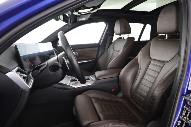 BMW 320 Serie 3 (G20/G21) d 48V xDrive Touring Msport - foto 2 di 4