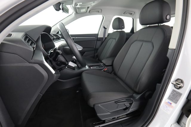 Audi Q3 Q3 35 TDI S tronic Business - foto 2 di 4