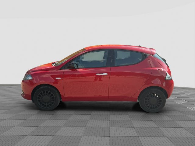 Lancia Ypsilon Ypsilon 1.0 FireFly 5 porte S&S Hybrid Ecochic Sil - foto 2 di 4