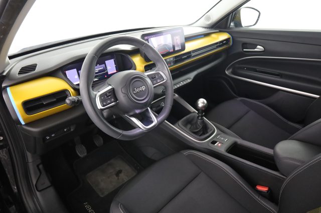 Jeep Avenger Avenger 1.2 Turbo Summit - foto 1 di 4