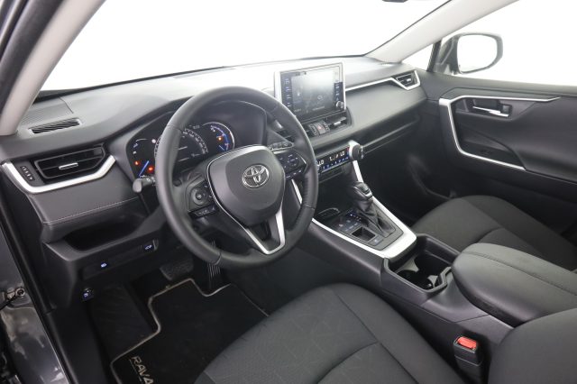 Toyota Dyna RAV4 RAV4 2.5 HV (218CV) E-CVT 2WD Active/mic/Styl usato a VERONA