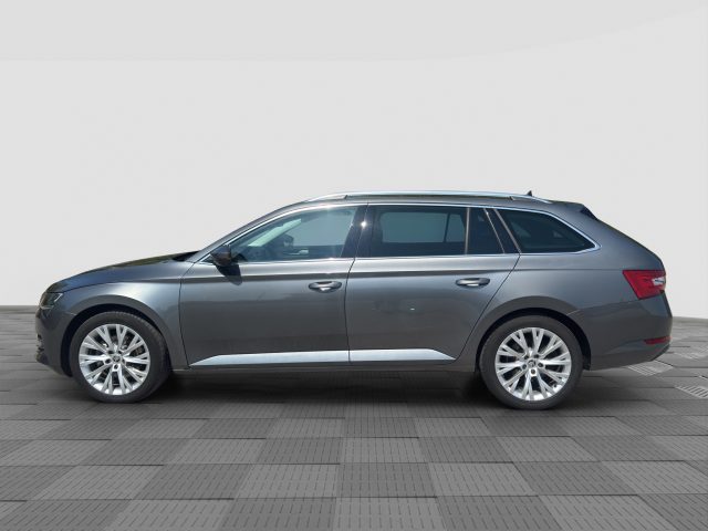 Skoda Superb Superb 2.0 TDI EVO SCR Wagon Style DSG - foto 2 di 4