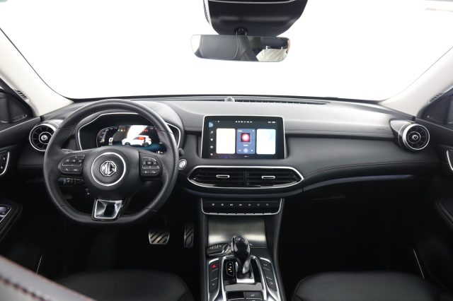 MG EHS Plug-in Hybrid Luxury - foto 4 di 4