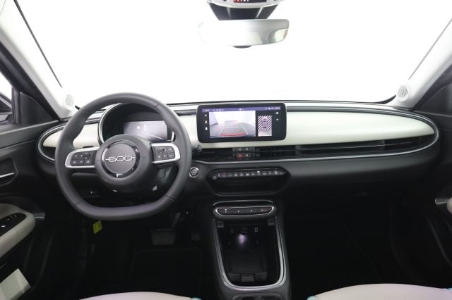 Fiat 600 600 Hybrid 110 CV DCT MHEV La Prima - foto 4 di 4