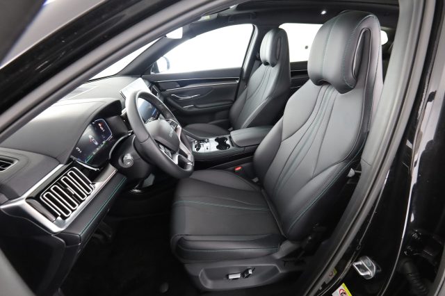 BYD Seal U DM-i DM-i 1.5 218 CV PHEV Comfort - foto 2 di 4