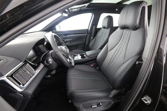 BYD Seal U DM-i DM-i 1.5 218 CV PHEV Comfort - foto 2 di 4