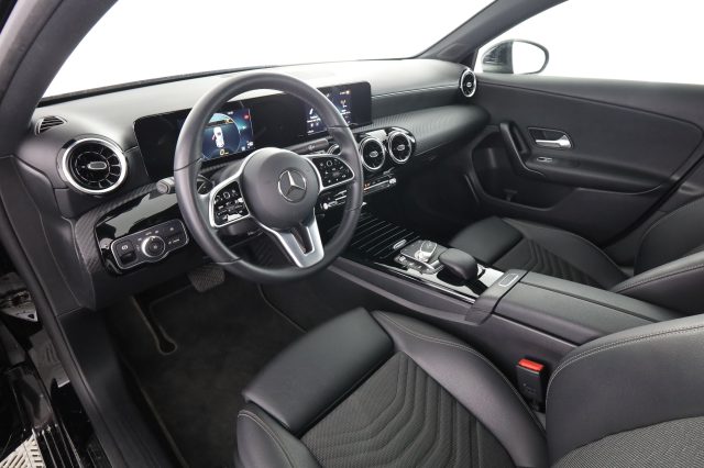 Mercedes-Benz A 180 A 180 d Automatic Business Extra - foto 2 di 4