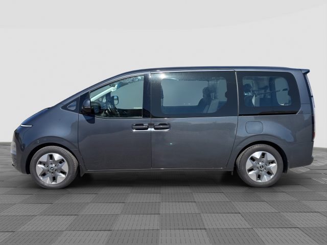 Hyundai STARIA Staria 2.2 AT AWD 9 posti Wagon - foto 2 di 4