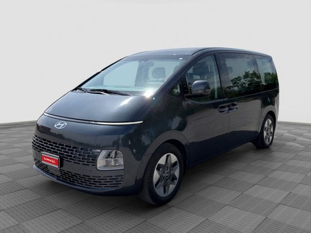 Hyundai STARIA Staria 2.2 AT AWD 9 posti Wagon, del 2024, 78.745 km, in vendita a Verona (VR)