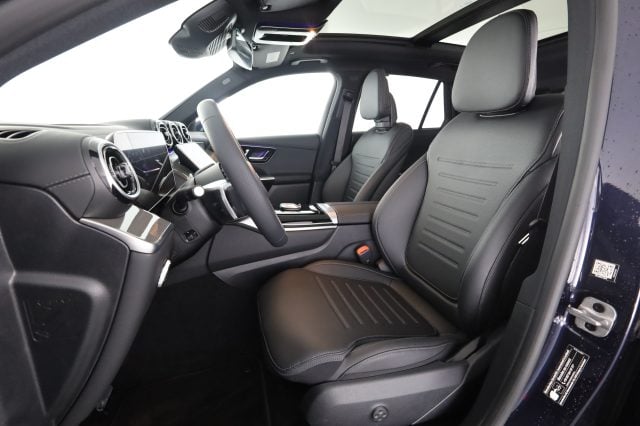 Mercedes-Benz GLC 300 GLC 300 4Matic Mild Hybrid AMG Line Premium Plus - foto 2 di 4